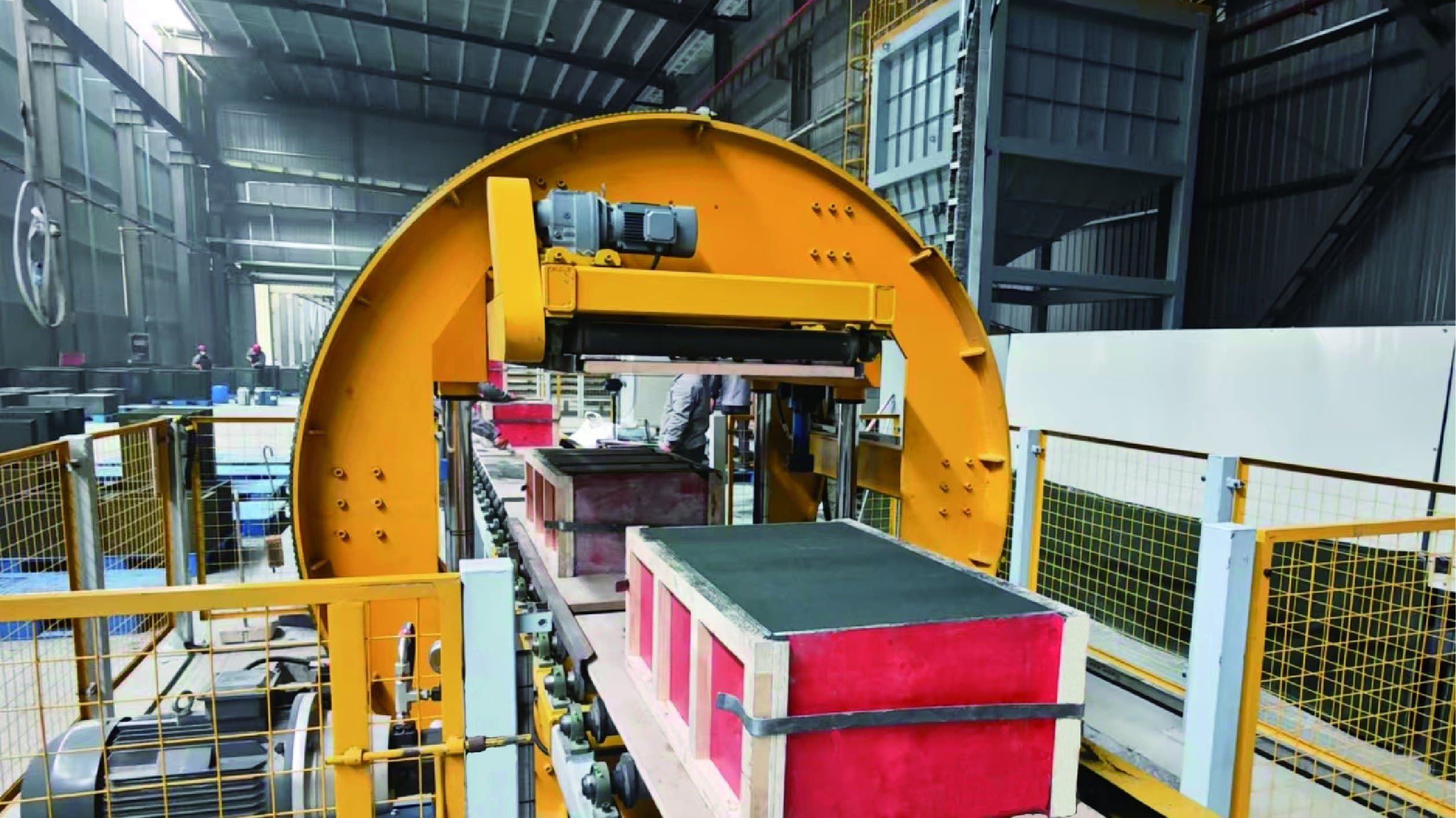 Flip Molding Machine equipment view 1